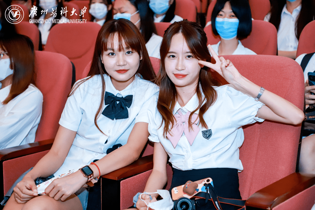 Rookie重要时刻出色防守,加拿大队带队取胜!观众掌声雷动 Rookie重要时刻出色防守,加拿大队带队取胜!观众掌声雷动