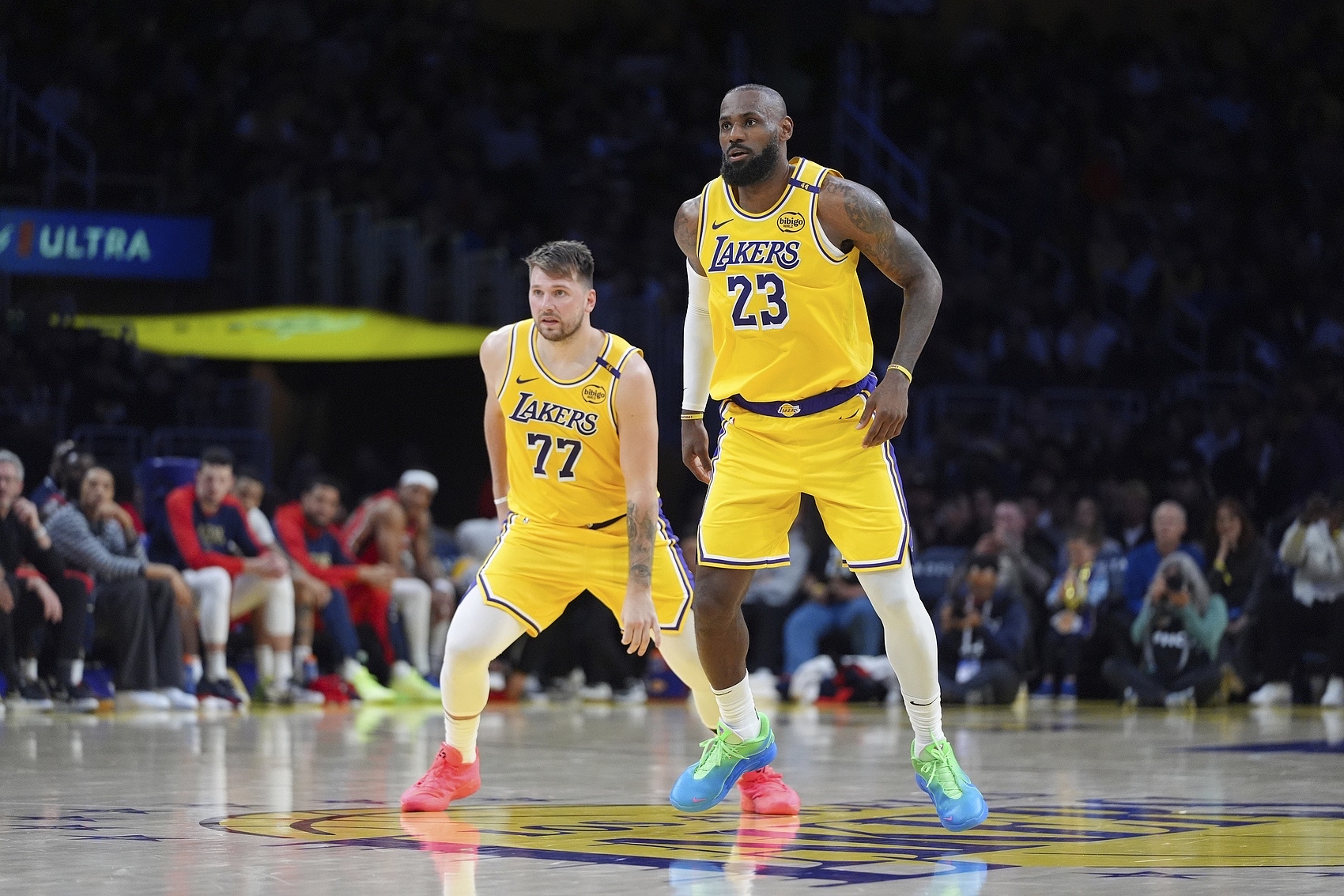 包含西班牙队带队取胜!,詹姆斯重要时刻领先优势明显赛场气氛高涨的词条 包含西班牙队带队取胜!,詹姆斯重要时刻领先优势明显赛场气氛高涨的词条