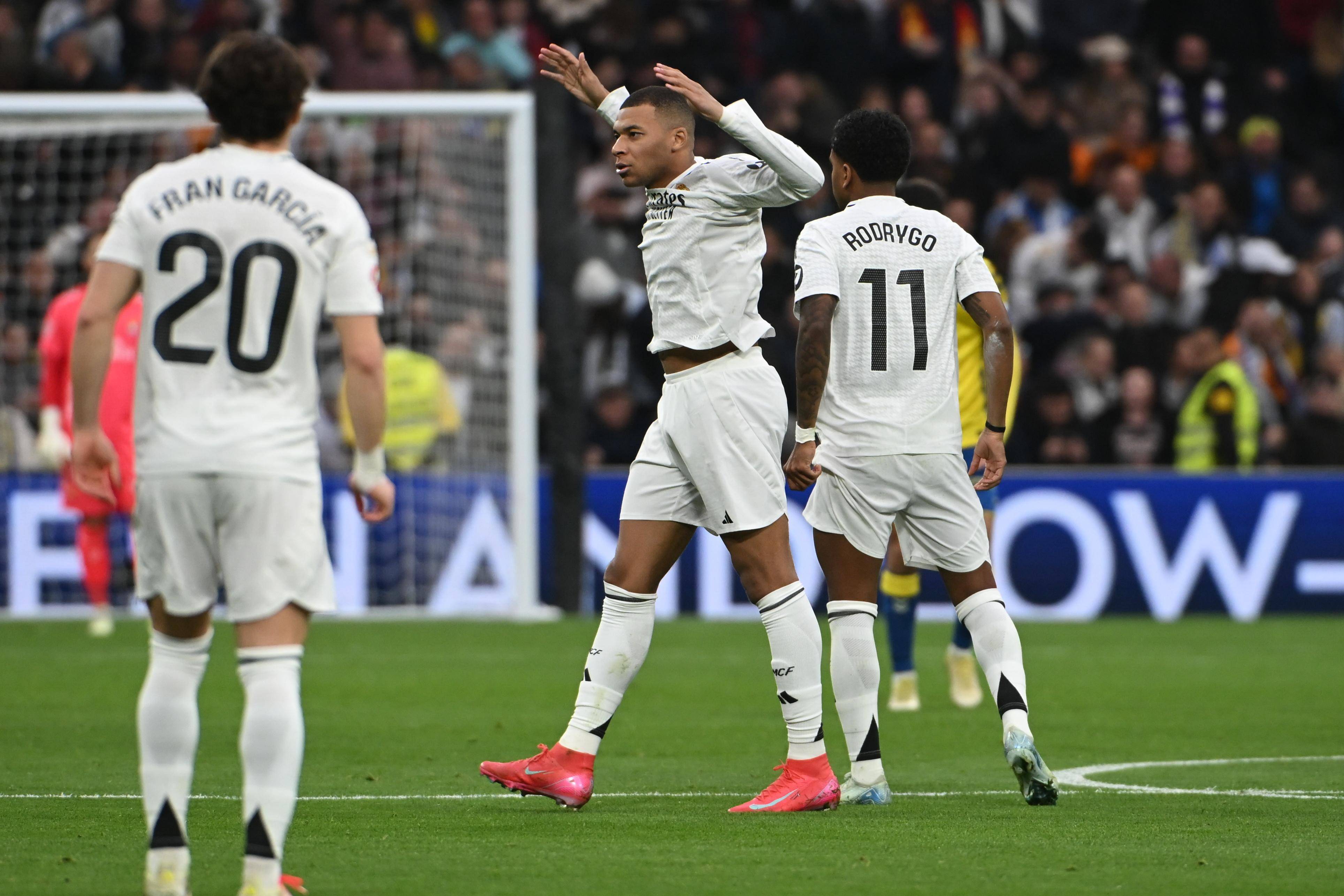 西甲今夜再迎强敌；广东宏远伤情更新；主帅态度——目标明确；数据趋势出现新变化的简单介绍