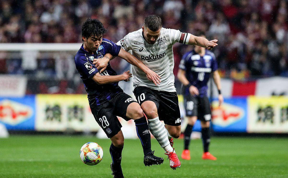 海因里希对5000多起-爱游戏体育