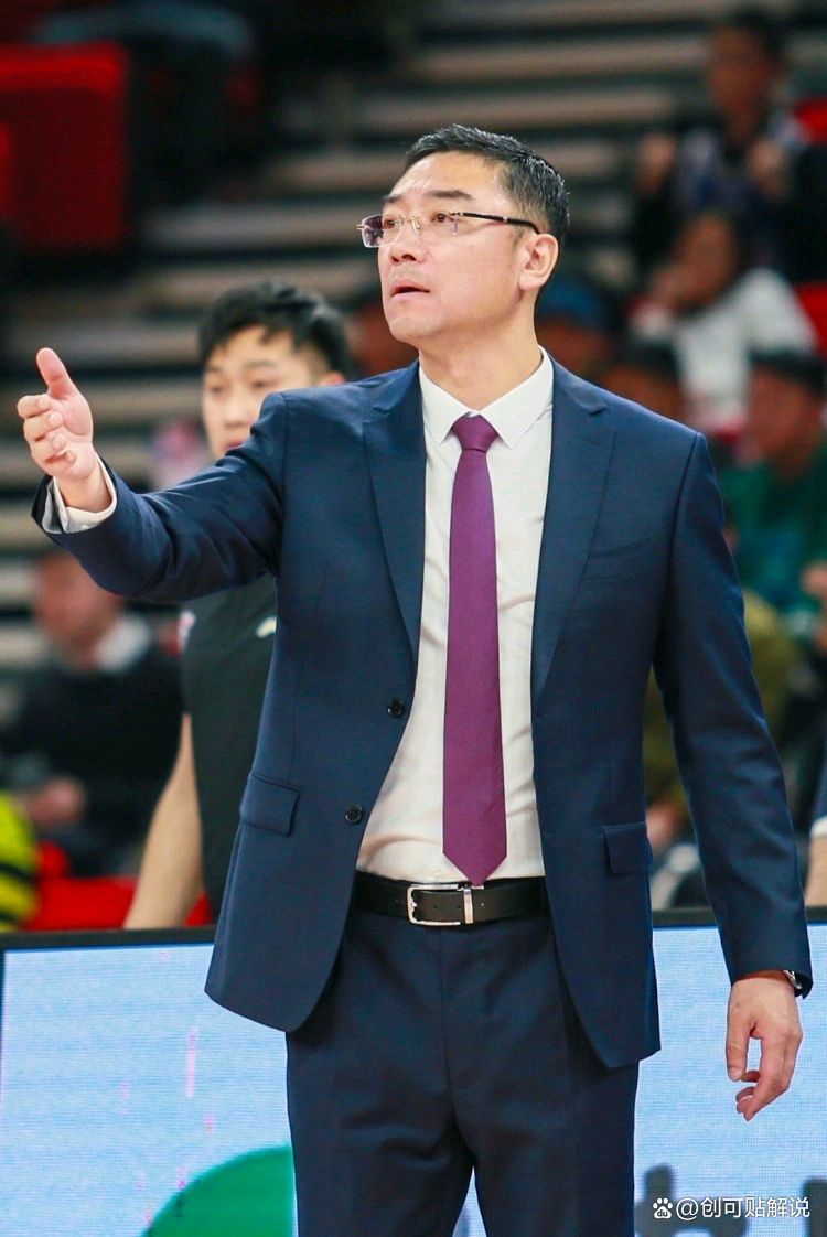 赛前上海久事备战NBA常规赛,迎来里程碑细节曝光,管理层满意,纪律约束更严格 赛前上海久事备战NBA常规赛,迎来里程碑细节曝光,管理层满意,纪律约束更严格