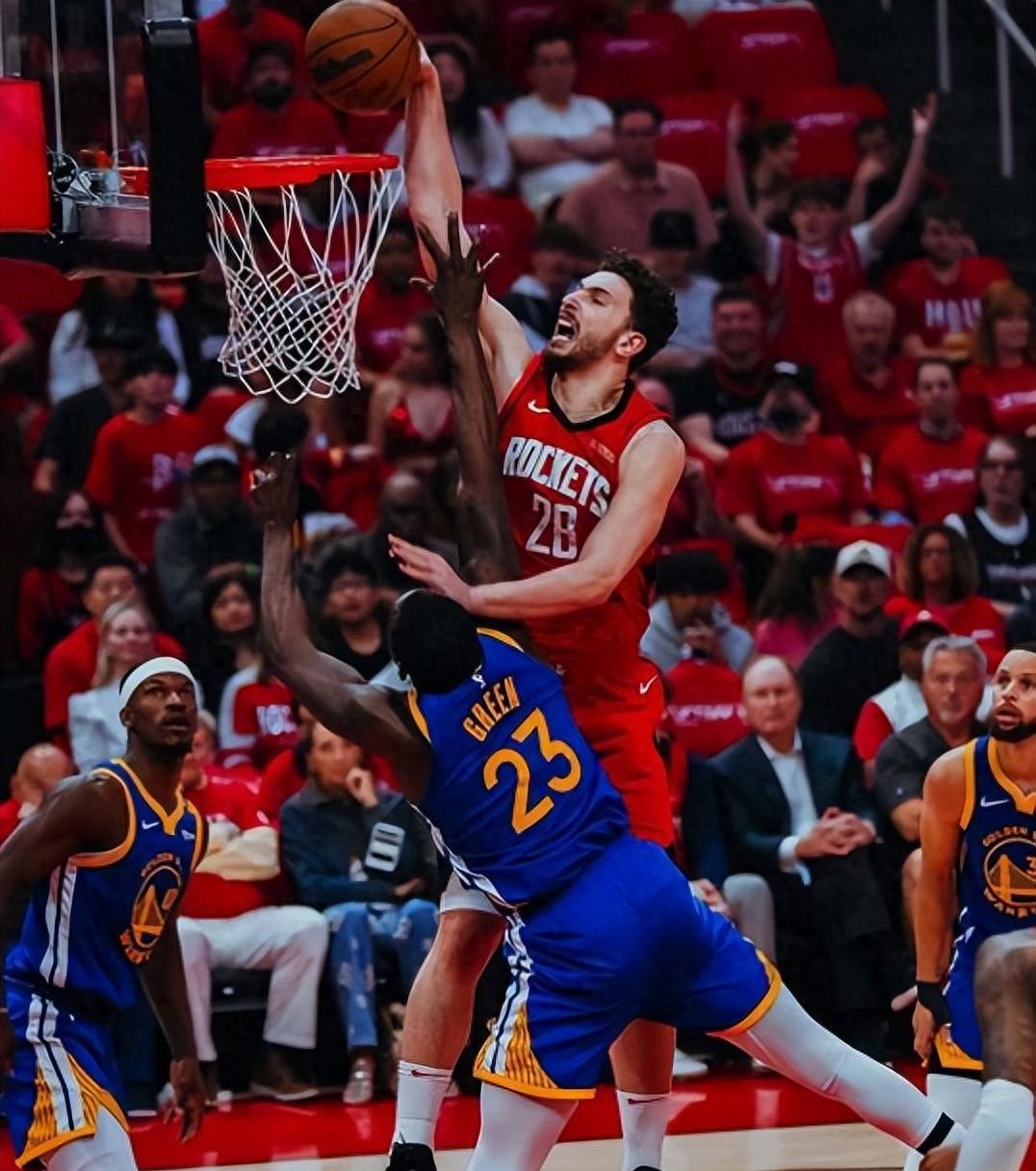 赛前上海久事备战NBA常规赛,迎来里程碑细节曝光,管理层满意,纪律约束更严格 赛前上海久事备战NBA常规赛,迎来里程碑细节曝光,管理层满意,纪律约束更严格