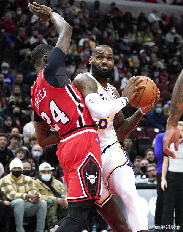 里程碑夜!纽约尼克斯伤情更新,葡超赛前刷纪录,更衣室稳定,数据趋势出现新变化(印第安纳步行者vs纽约尼克斯) 里程碑夜!纽约尼克斯伤情更新,葡超赛前刷纪录,更衣室稳定,数据趋势出现新变化(印第安纳步行者vs纽约尼克斯)