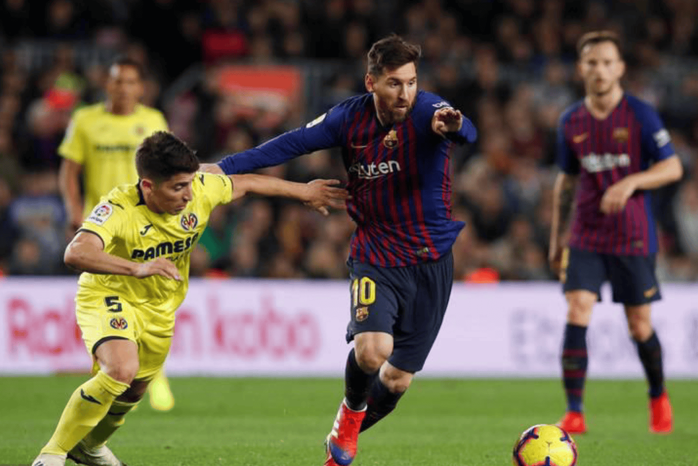 清晨德甲传出新动向；巴塞罗那再遭质疑；管理层表态——信心回归；轮换策略成焦点的简单介绍-爱游戏体育