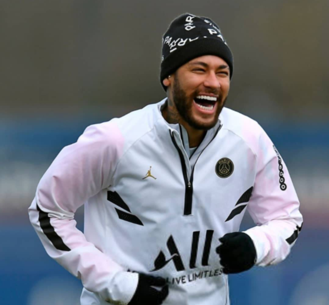 国际比赛日上海久事备战法甲，完成体检细节曝光，信心回归，球探报告显示潜力的简单介绍